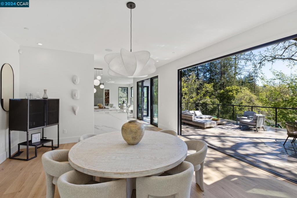 HAPPY VALLEY RD - Residential