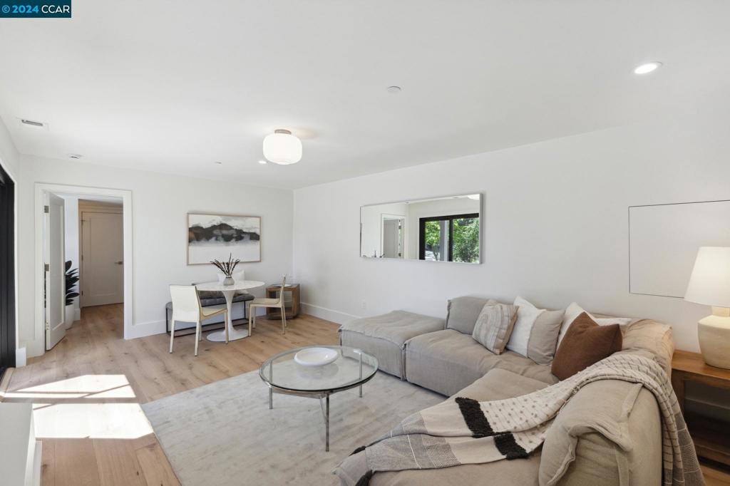 HAPPY VALLEY RD - Residential