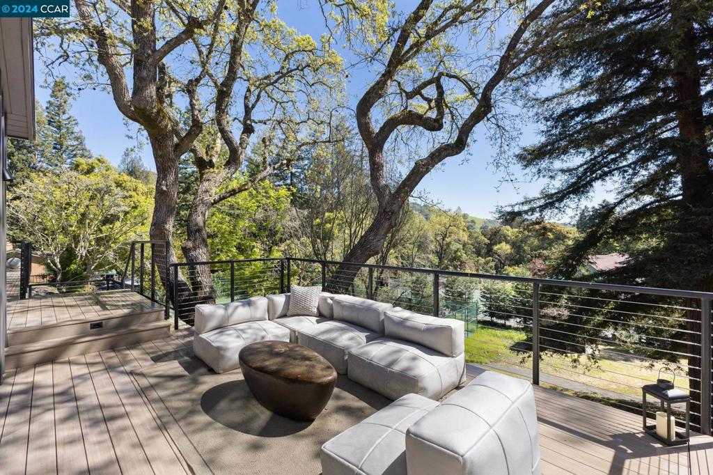 HAPPY VALLEY RD - Residential