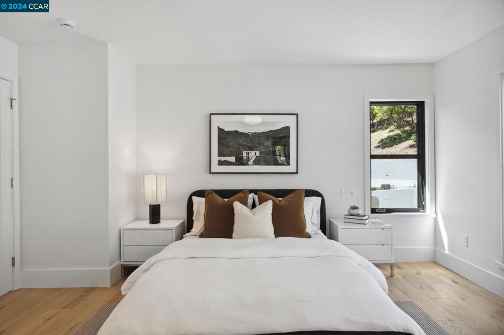 HAPPY VALLEY RD - Residential