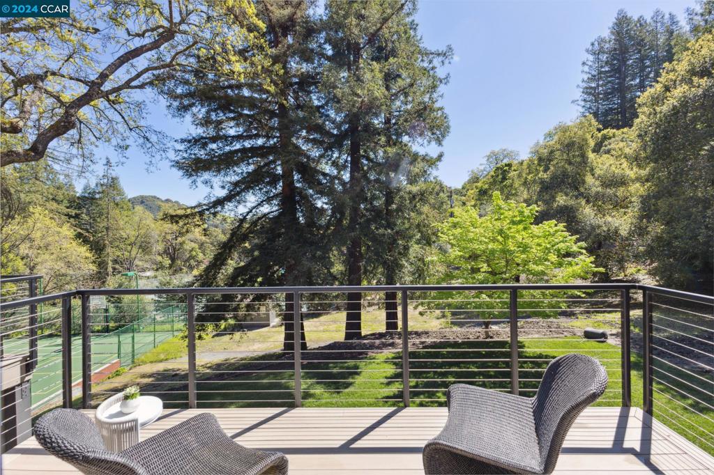 HAPPY VALLEY RD - Residential