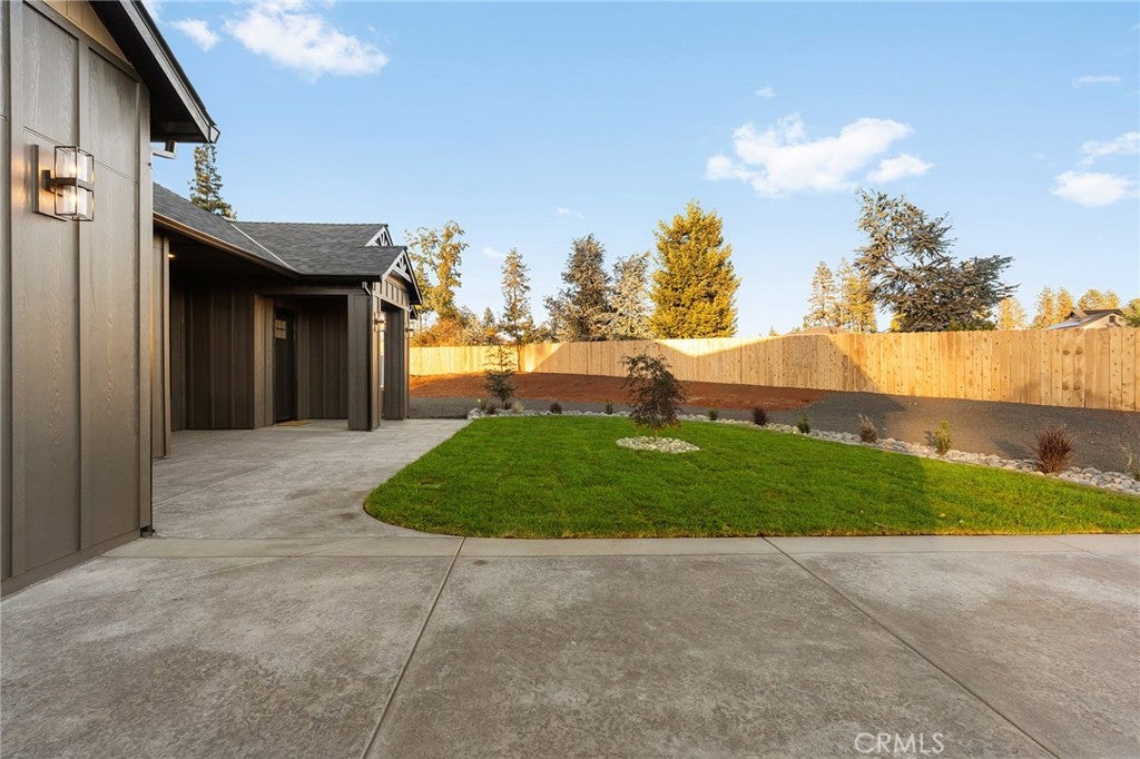 1611 Sylvan Way