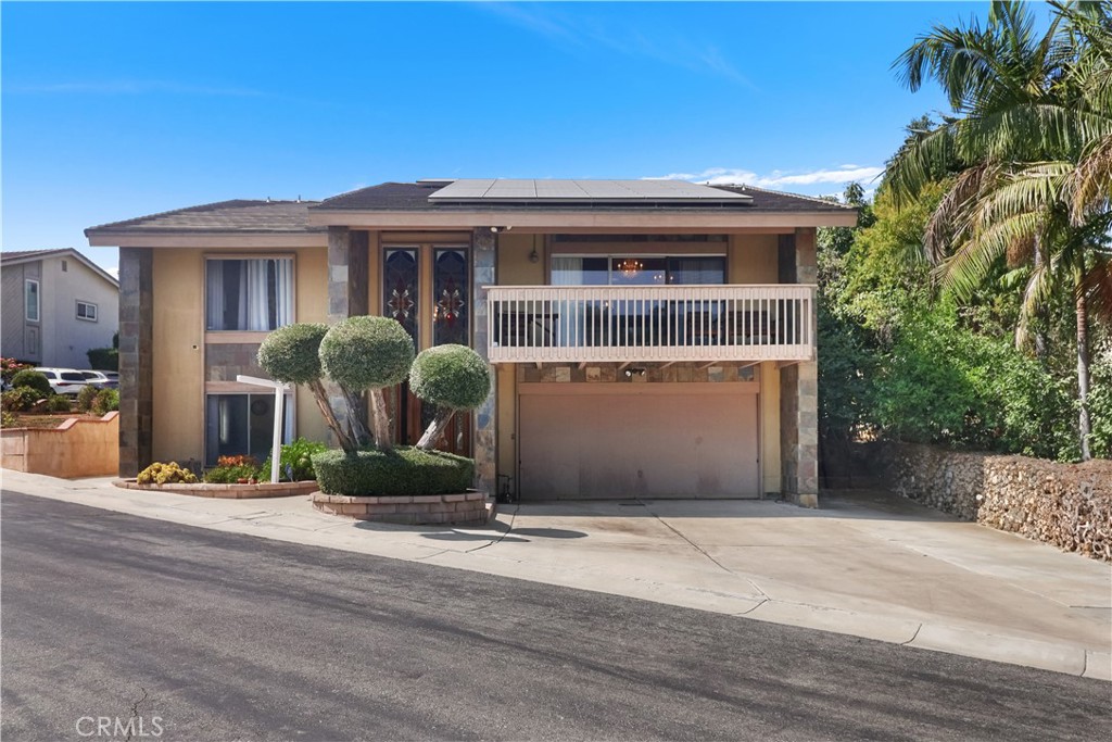 This is it! Welcome to 3438 Avocado Hill Way, Hacienda Heights, CA 91745!
Step inside an inviting, multi-level home in a gated community. This corner-lot gem spans two levels and features soaring high ceilings that flood the space with light. You’ll love the flow — from the front balcony overlooking quiet streets to the back patio, perfect for evening hangs or weekend barbecues.
This home offers two primary bedrooms — one upstairs, one downstairs. It gives you flexible space for guests, a home office, or a private retreat.
You’ll enjoy all the amenities this community has to offer:
pool, spa, pool house with bathrooms,
tennis courts, pickleball courts,
and outdoor cooking/patio area for leisurely weekends.
It's location is a standout. You’re just a short drive from Hsi Lai Temple, a prominent landmark and a place of spiritual and cultural significance, while the surrounding area provides a peaceful, family-friendly environment with good schools and parks.
Los Molinos Elementary — a highly rated Blue Ribbon school — is also nearby, saving you time and boosting your home’s appeal.
If you want a graceful multi-level home in a gated setting, with excellent amenities and top schools nearby, this is it.
Don't miss out on making this your future home. Contact me today to schedule a private showing ASAP.