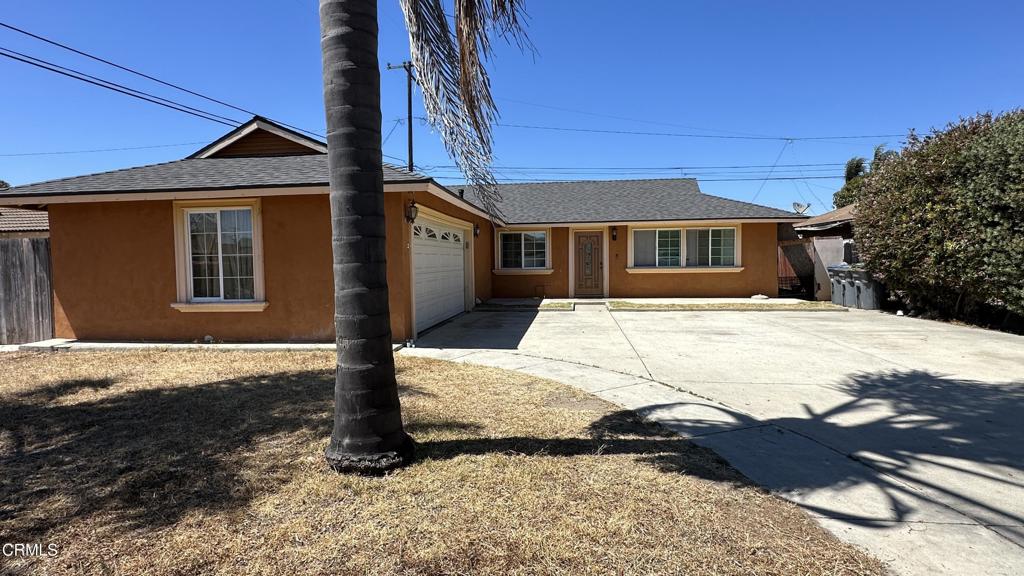 325 Del Sur Way