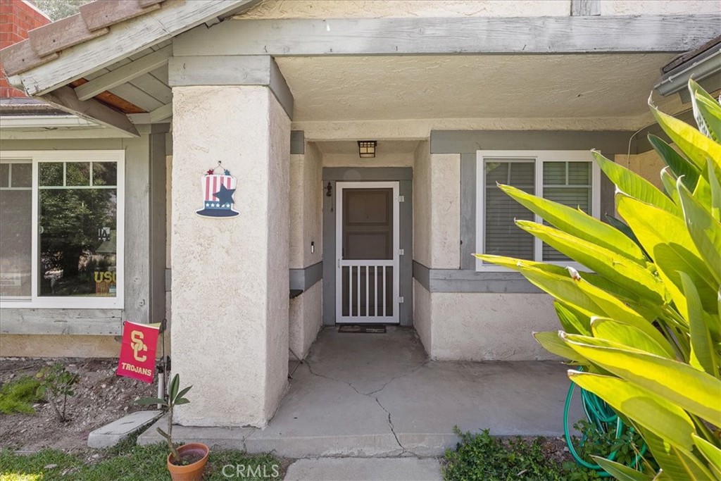 1057 Saint James Court