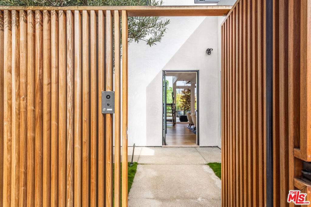 354 Amalfi Drive