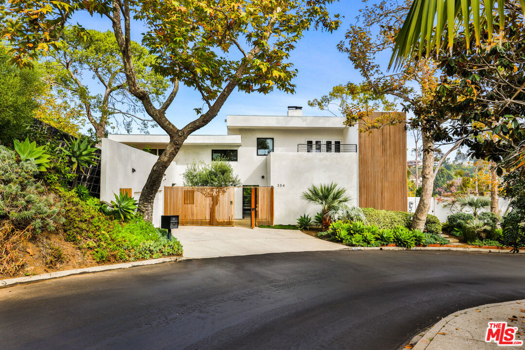 354 Amalfi Drive