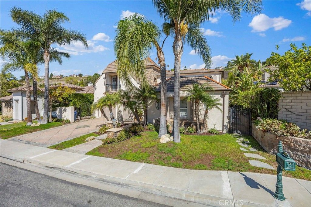 Photo of 2499 Springbrook Street, Thousand Oaks, CA 91362 (MLS # SR25230650)