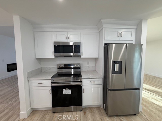 6733 Corintia Street