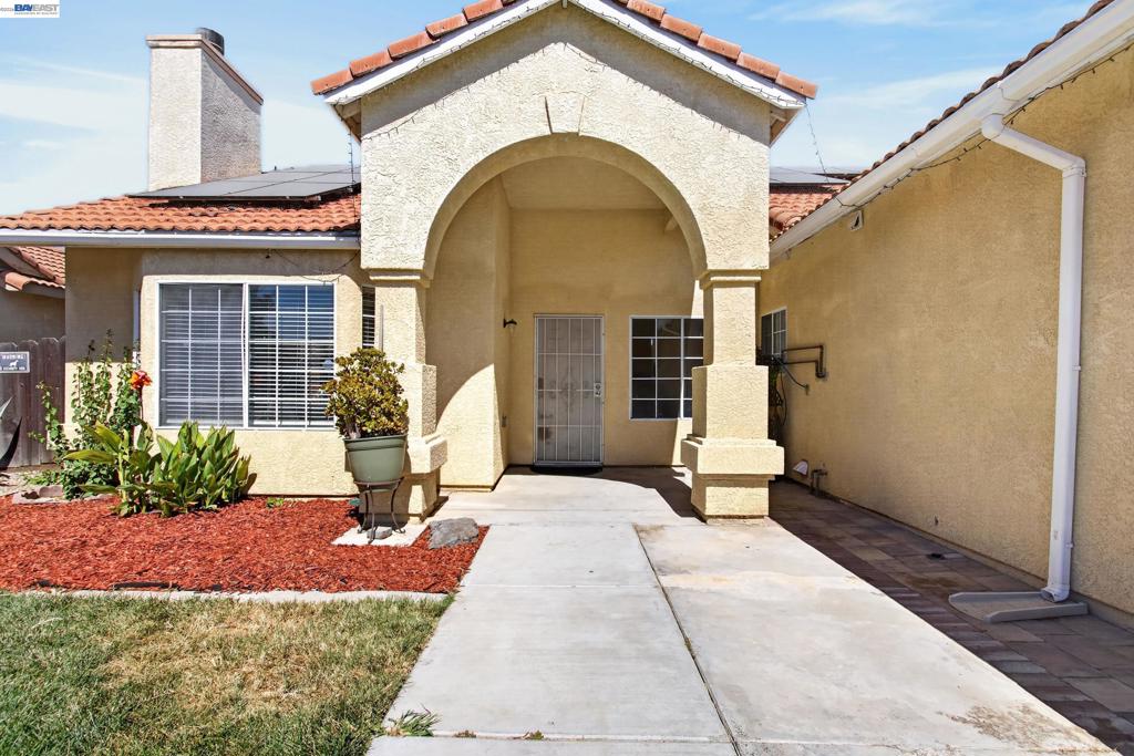 152 Chardonnay Street