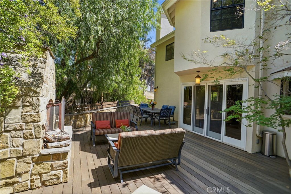 La Crescenta, California, 91214, United States, 4 Bedrooms Bedrooms, ,4 BathroomsBathrooms,Residential,Active,2042647