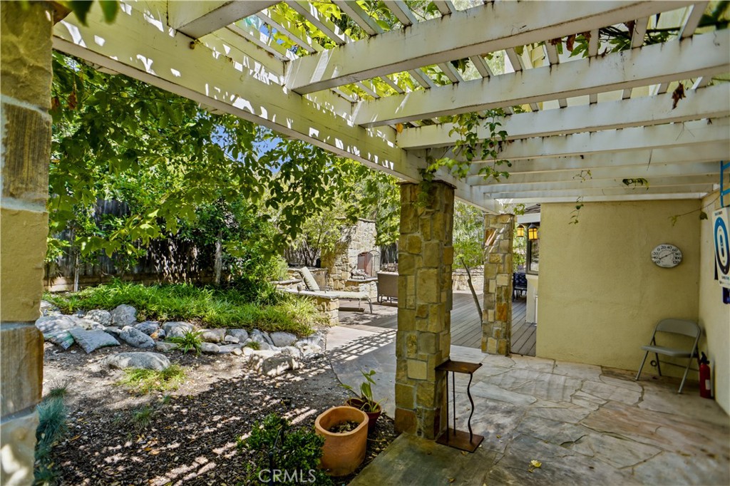 La Crescenta, California, 91214, United States, 4 Bedrooms Bedrooms, ,4 BathroomsBathrooms,Residential,Active,2042647