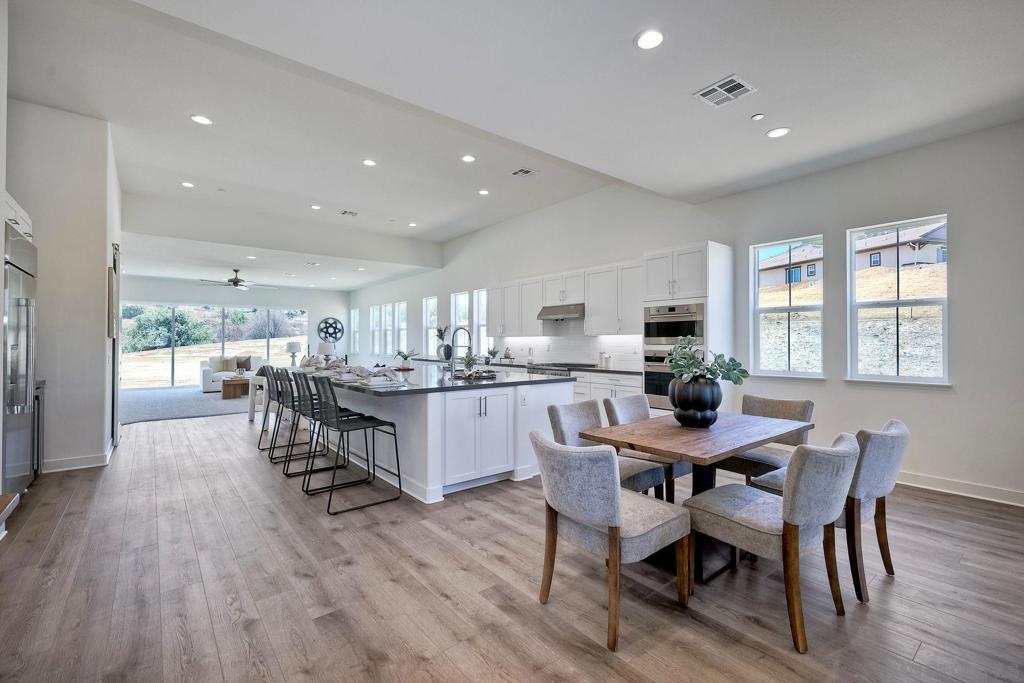 29592 Viking View Ln