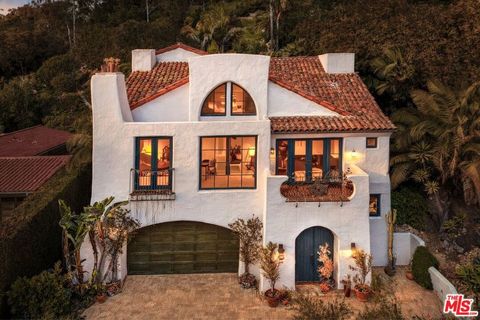 Tiny photo for 1720 Mission Ridge Road, Santa Barbara, CA 93103 (MLS # 26656155)