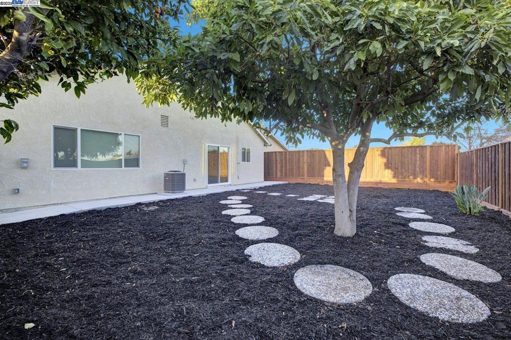 CENTRAL NEWARK - Residential