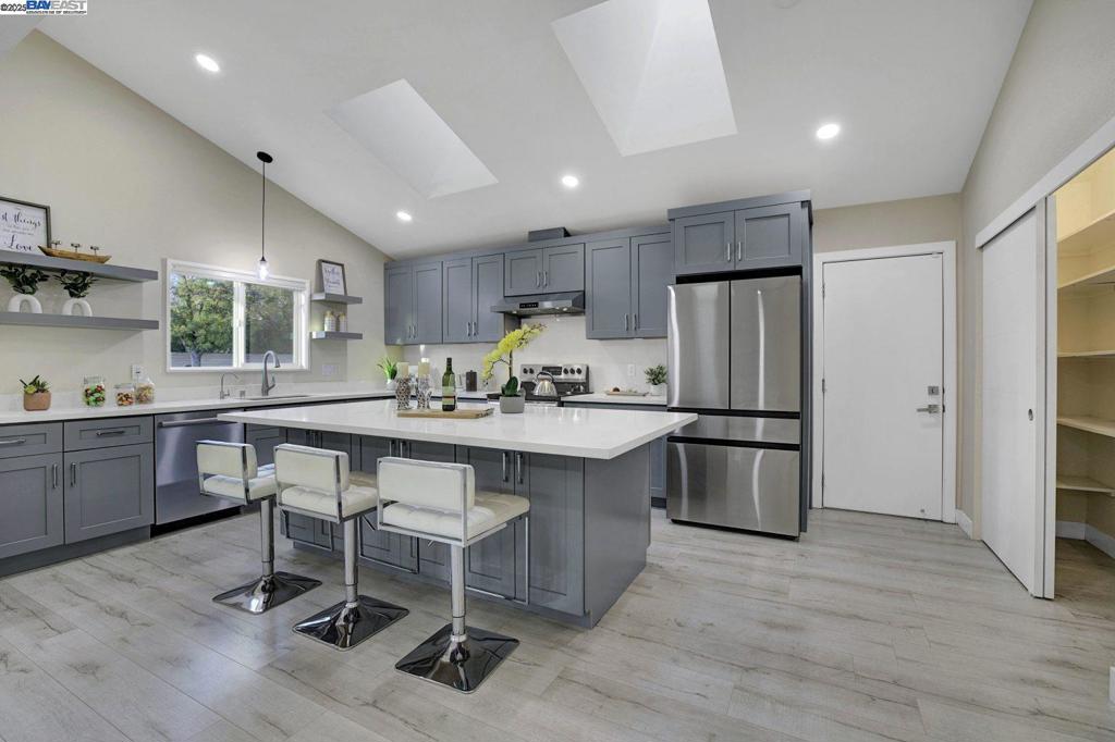 CENTRAL NEWARK - Residential