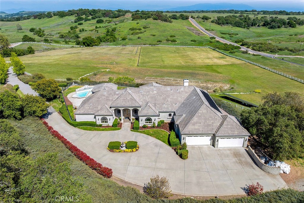 41653 Oak Trail Court