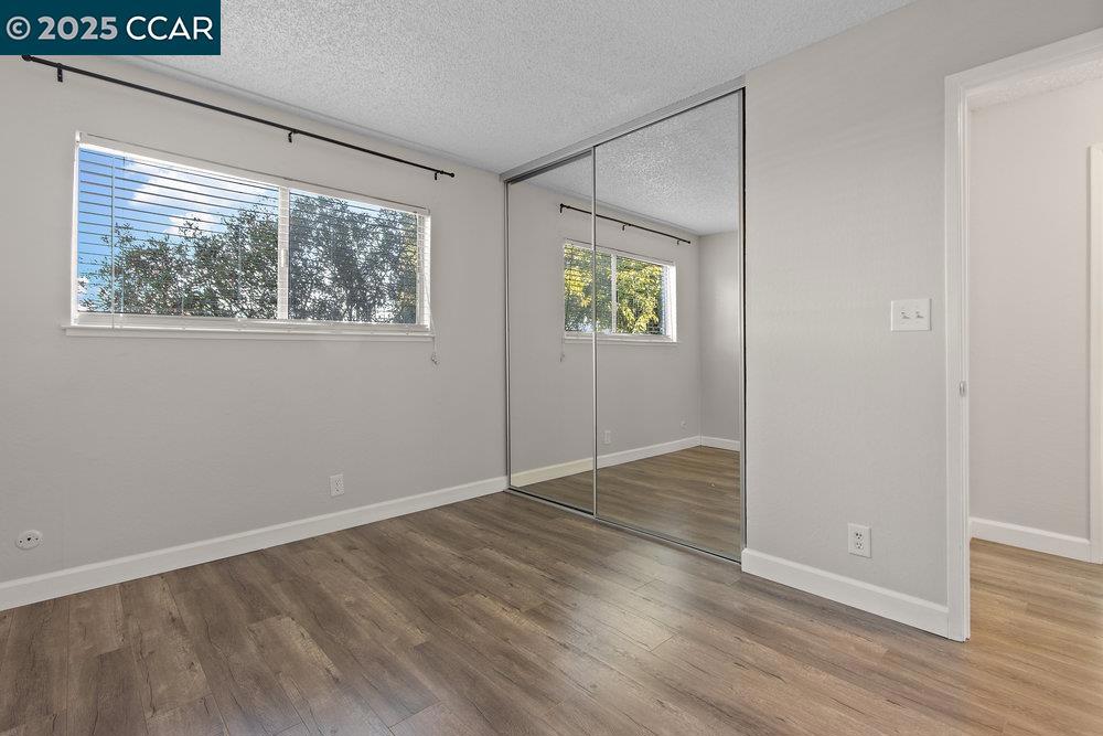 OAK GROVE - Residential