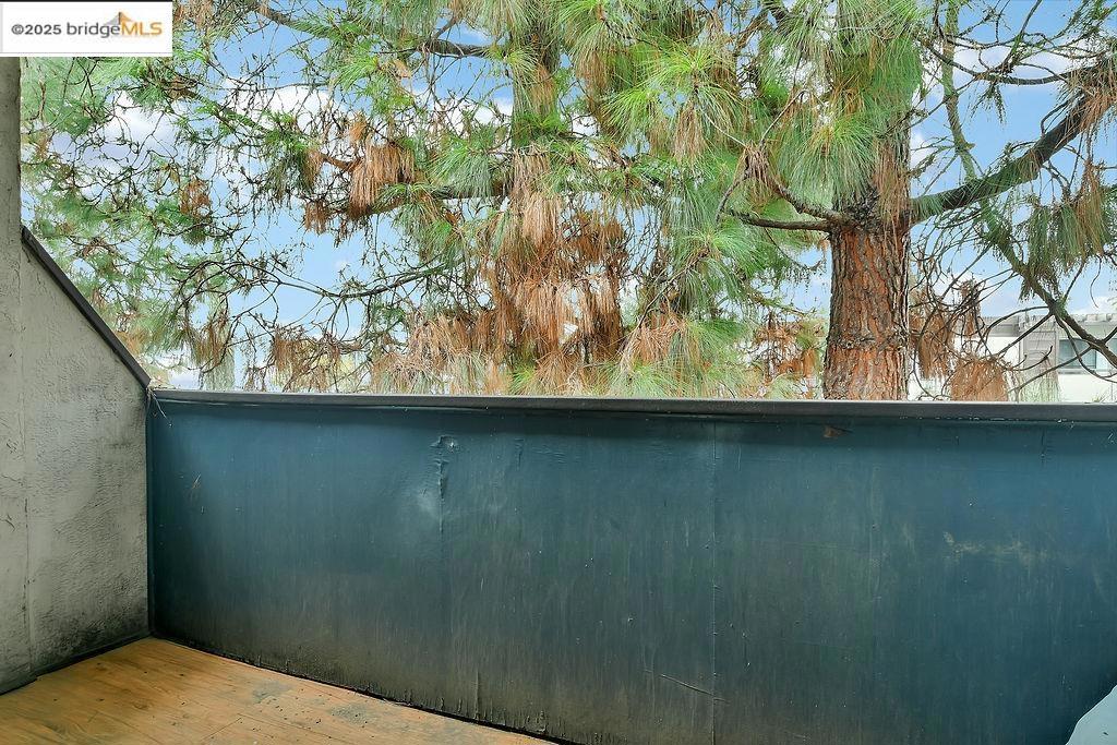 LAGUNA - Residential