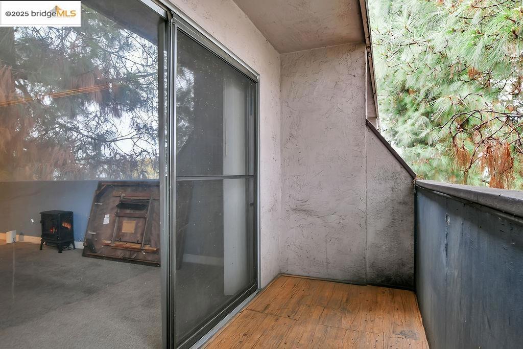 LAGUNA - Residential