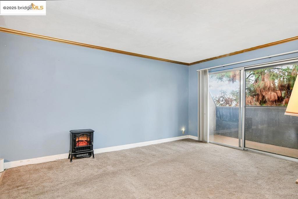 LAGUNA - Residential