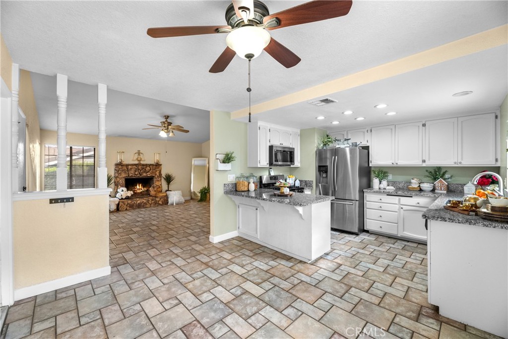 2505 Rosemary Lane