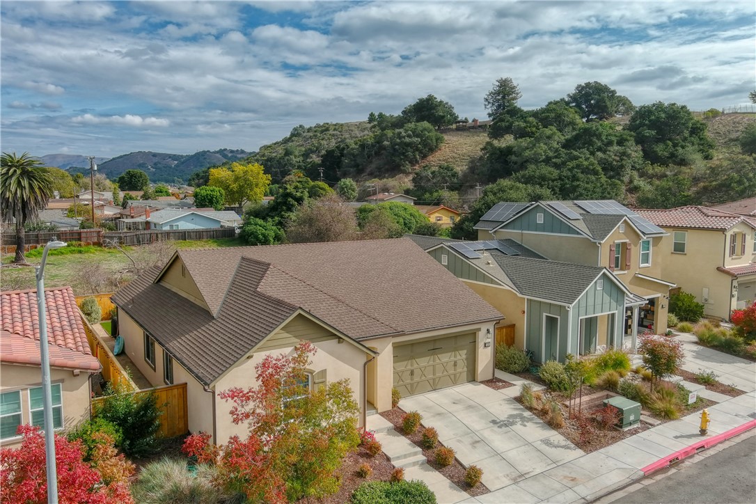 East of 101(500) - Residential