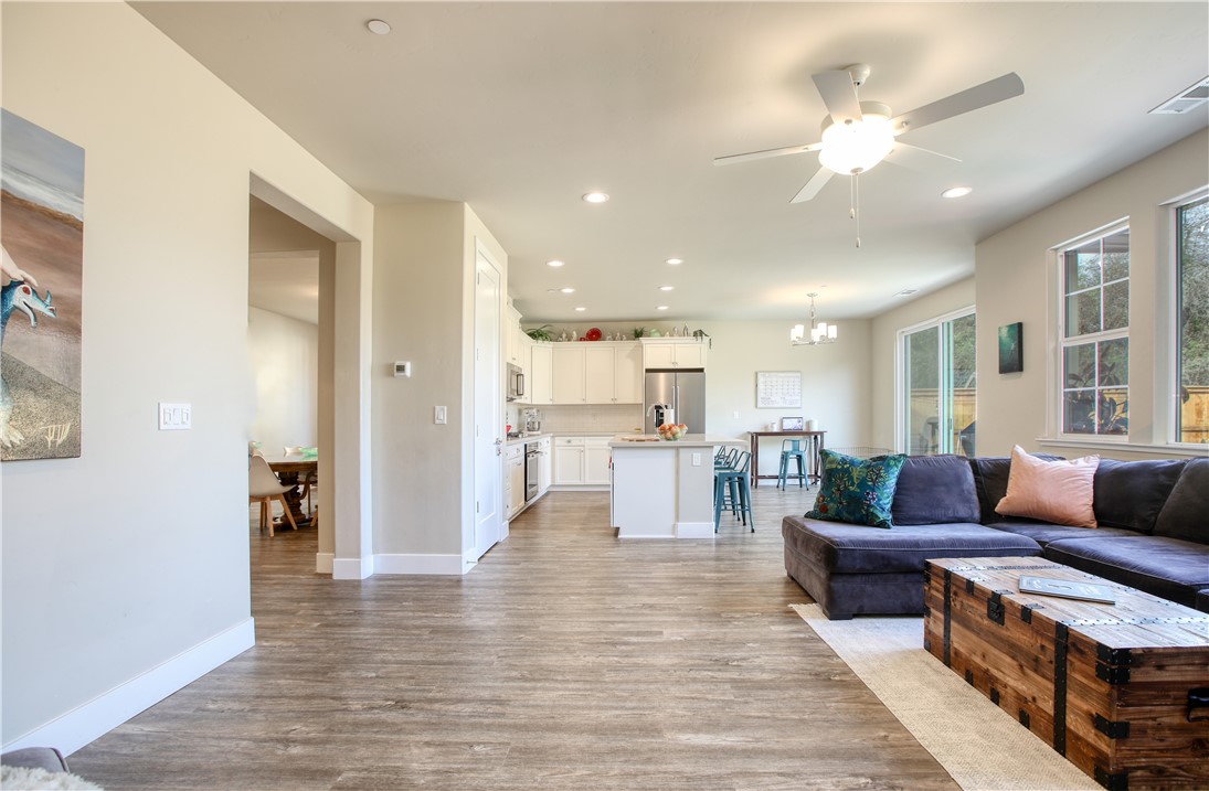 East of 101(500) - Residential