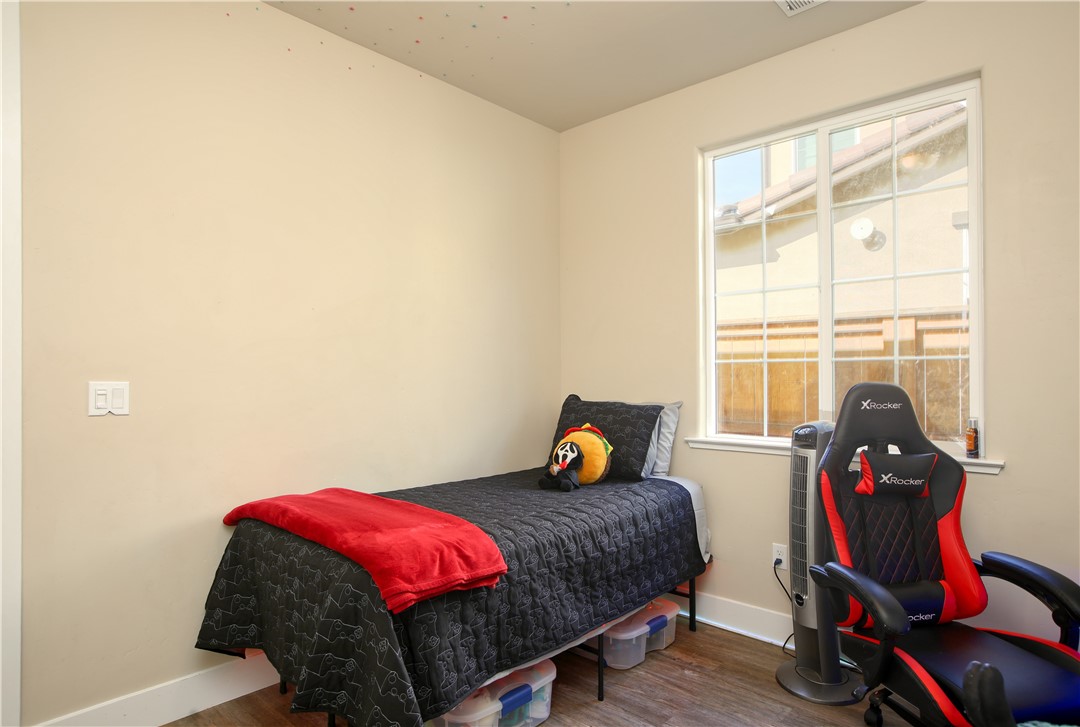 East of 101(500) - Residential