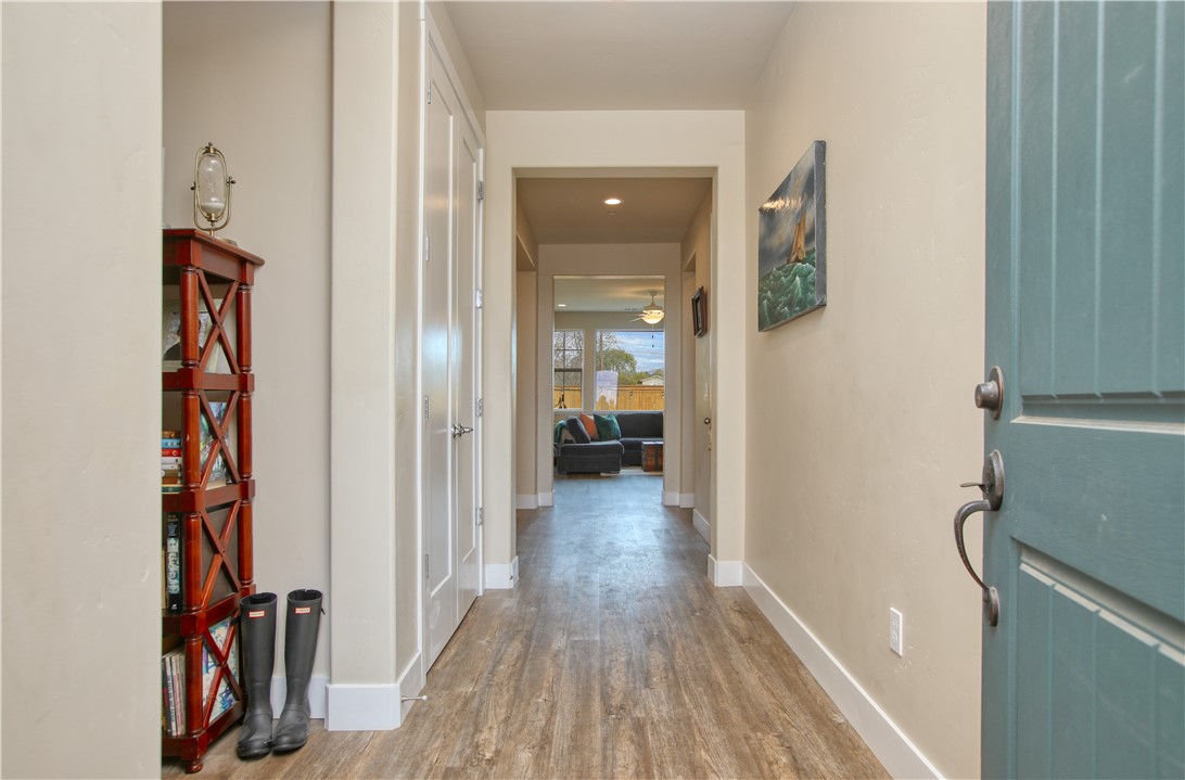 East of 101(500) - Residential