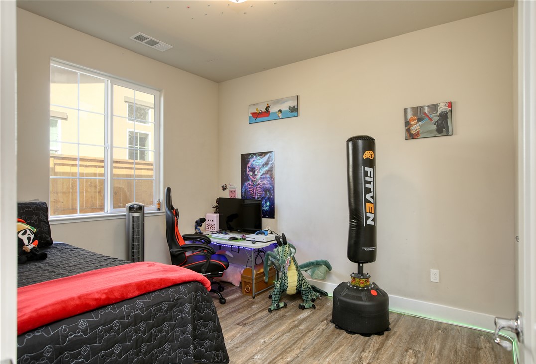 East of 101(500) - Residential