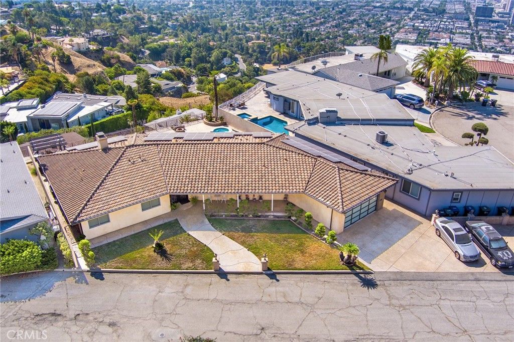 Photo of 1971 Deermont Road, Glendale, CA 91207 (MLS # GD25194354)