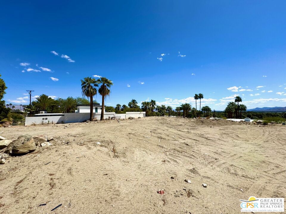 700 W Stevens Road