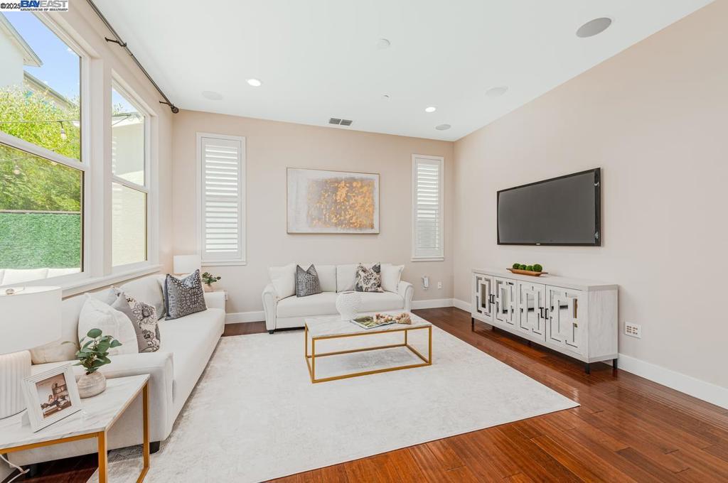 WALLISRANCH - Residential