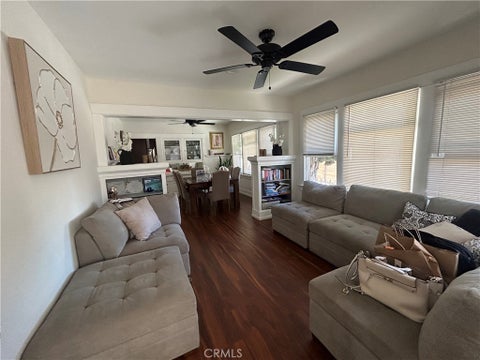 Photo of 622 W 2nd Street, San Pedro, CA 90731 (MLS # PW26173957)