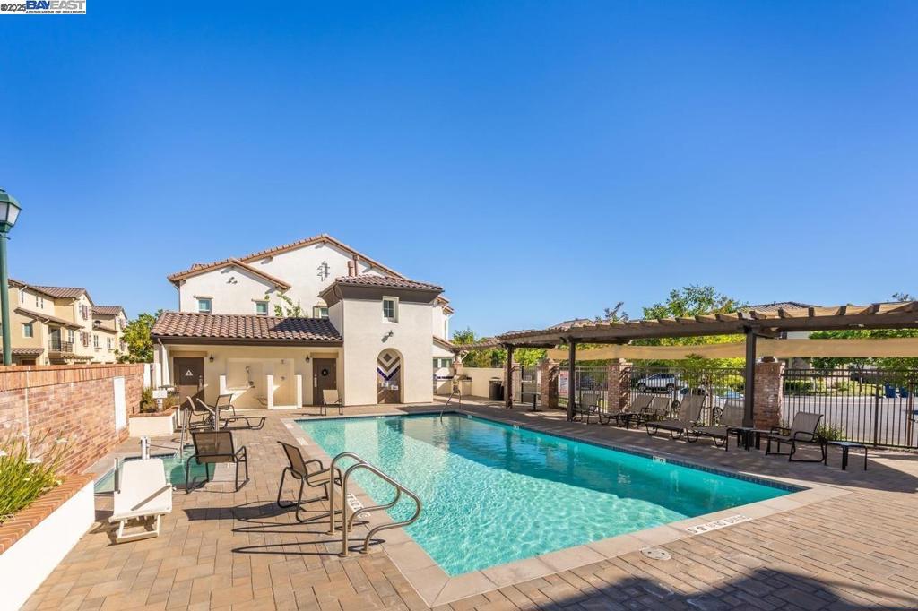 GALE RANCH - Residential Lease