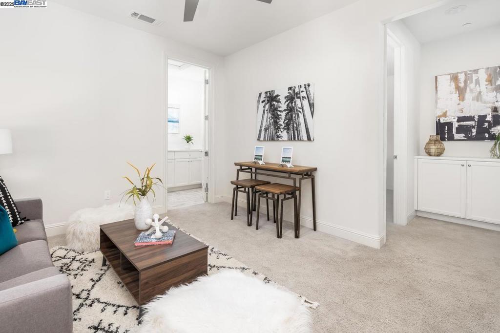 GALE RANCH - Residential Lease