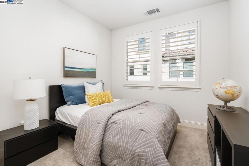 GALE RANCH - Residential Lease