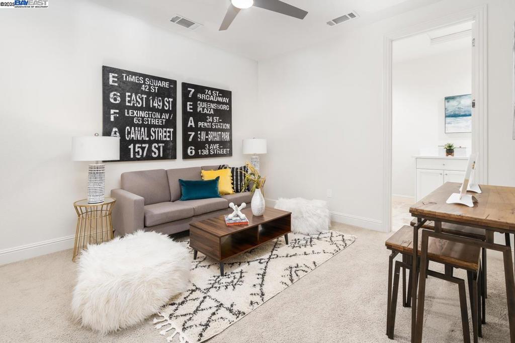 GALE RANCH - Residential Lease