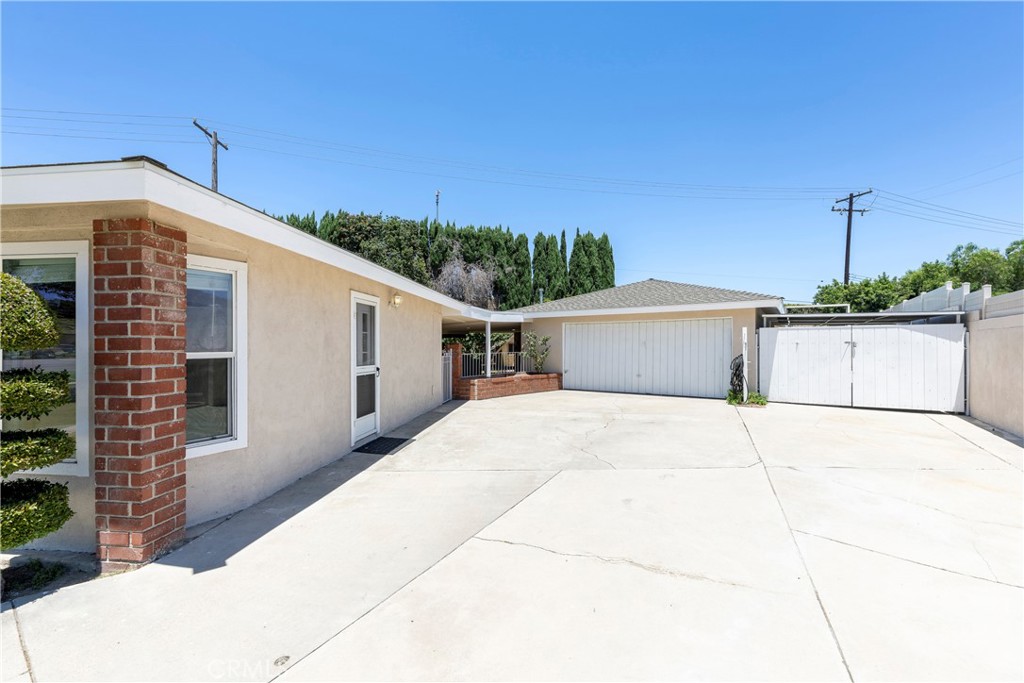 5347 E Bergh Drive