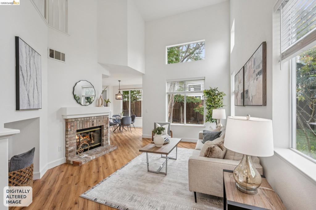 25 Farallon Ct