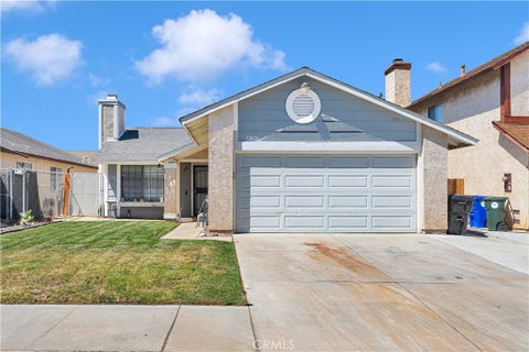 Photo of 12424 Mount Baldy DR, Victorville, CA 92392 (MLS # DW26193421)