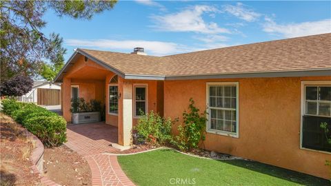 Photo of 16725 Mission Street, Hesperia, CA 92345 (MLS # IV25173222)