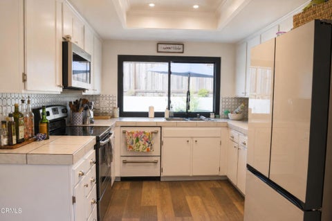 Tiny photo for 2258 Via Tomas, Camarillo, CA 93010 (MLS # V1-36532)