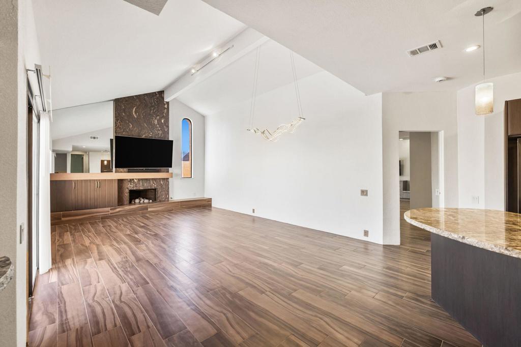 Ironwood Country Clu - Residential Lease