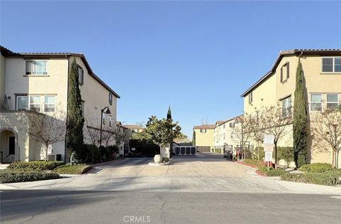 1530 W 1st 19 Santa Ana CA 92703