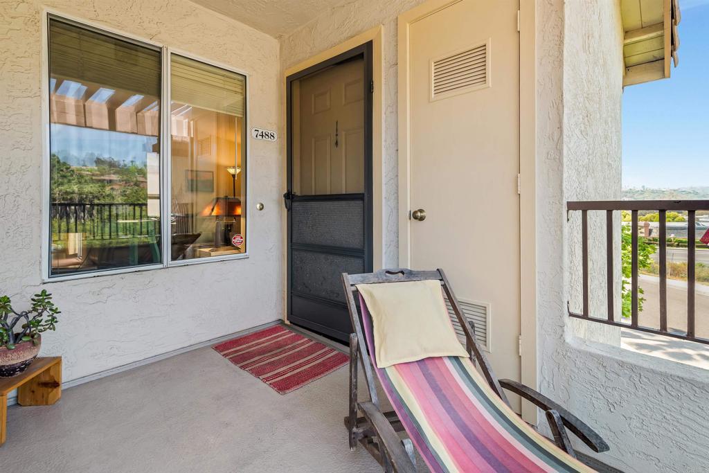 7488 Altiva Pl