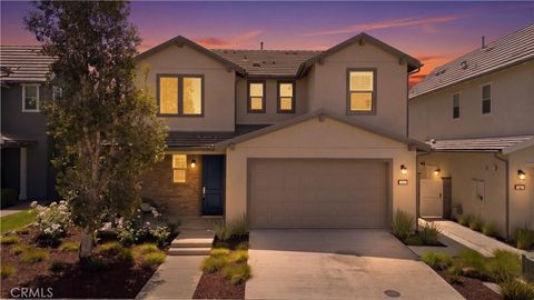 Photo of 10 Pascuas Place, Rancho Mission Viejo, CA 92694 (MLS # OC26088818)