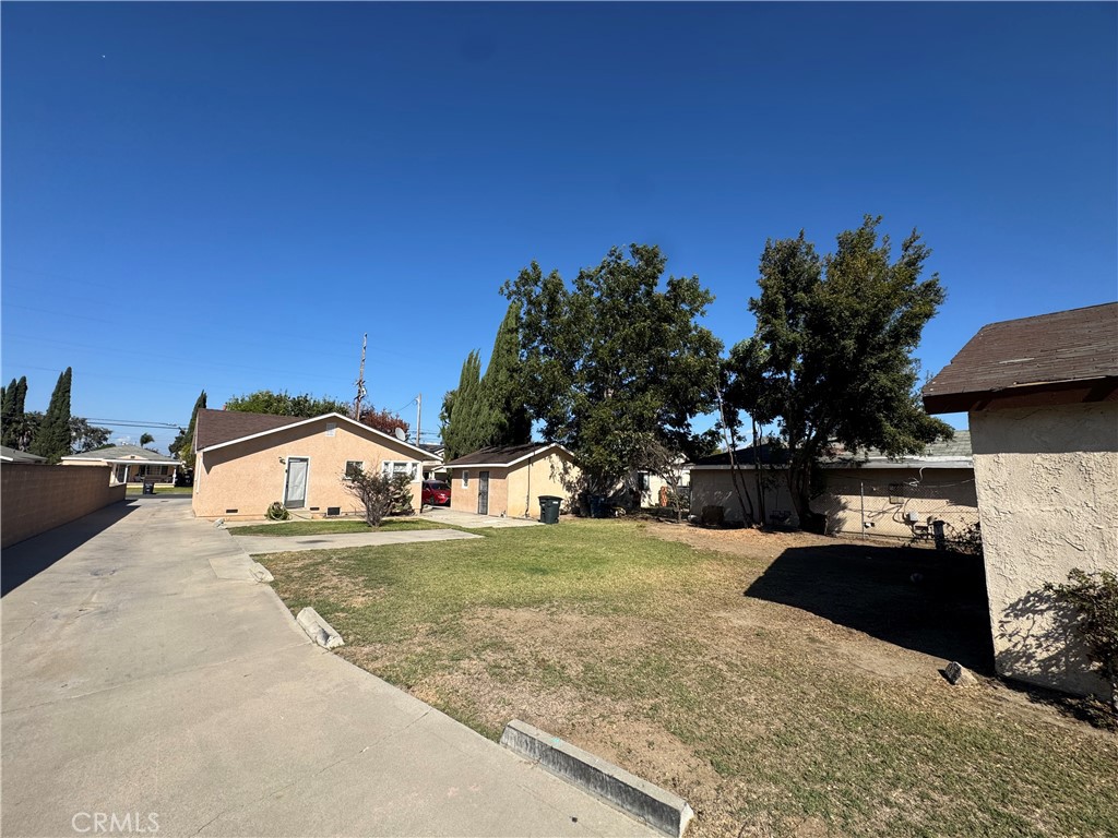 9224 Walnut Street