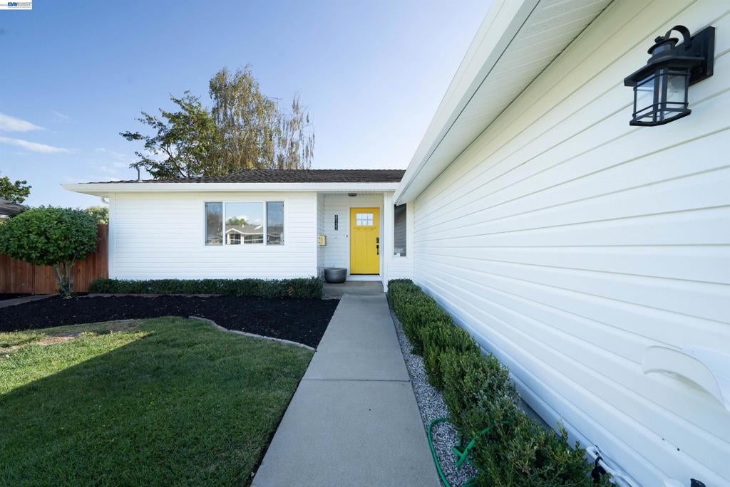 4132 Cid Way